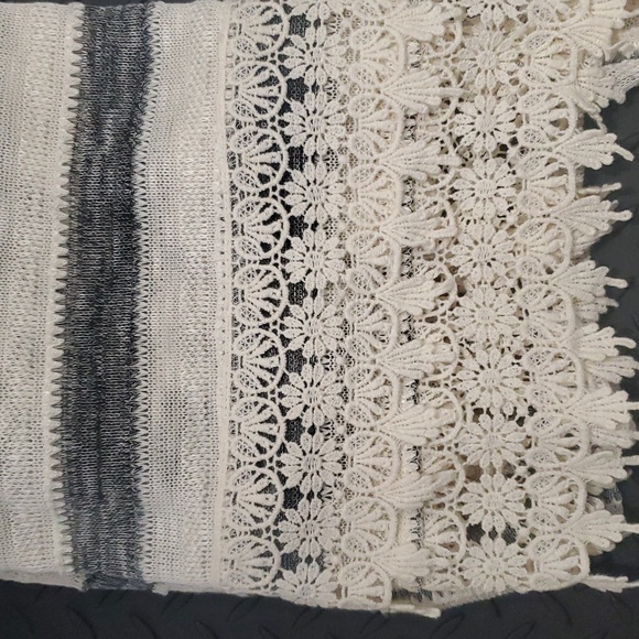 Maurices Cream and Gray Lace Trim Sweater - Picture 4 of 9